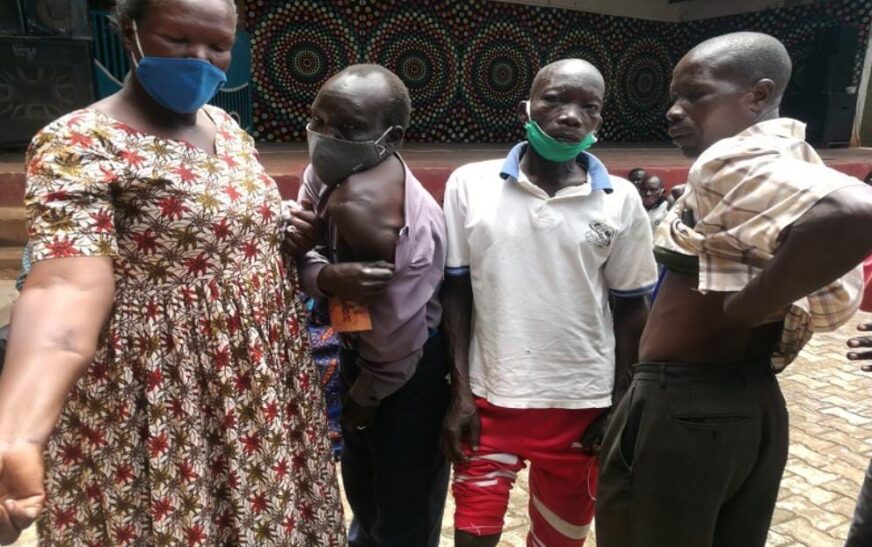 PRESSURE MOUNTS ON GOVERNMENT TO COMPASATE WESTNILE WAR VICTIMS AS ELECTION NEAR